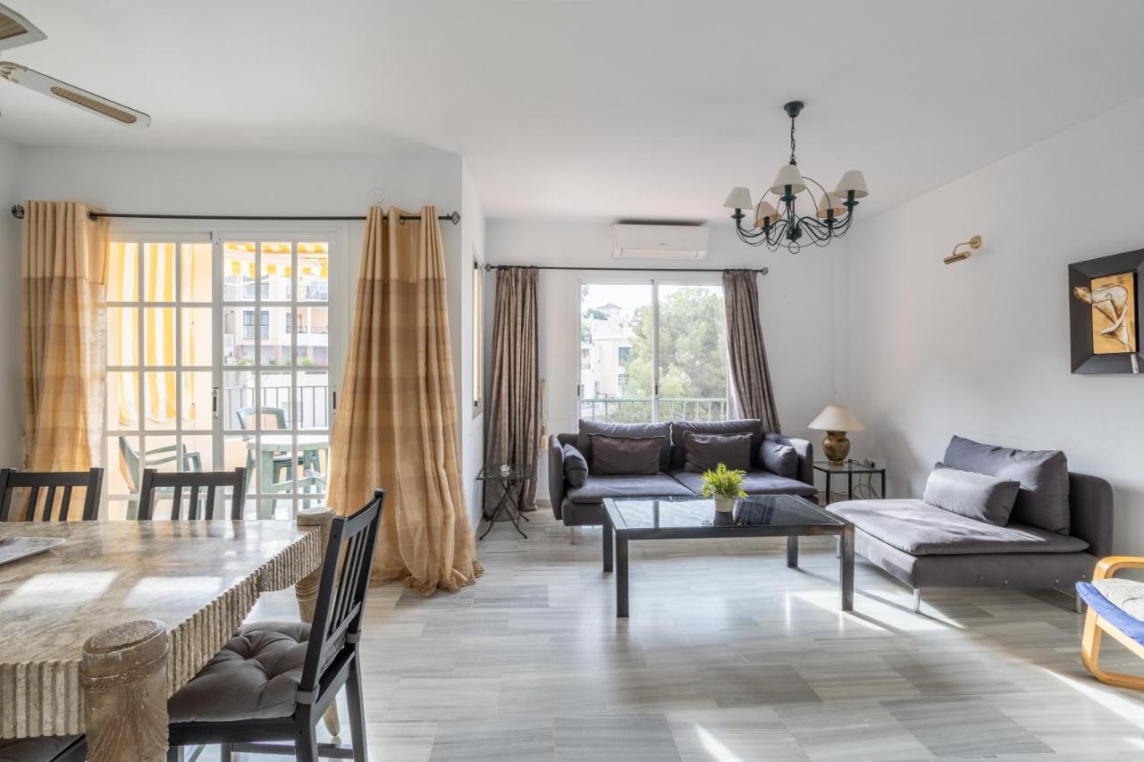Las Flores 5 - Large Townhouse Нерха Экстерьер фото